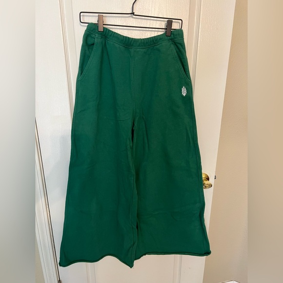 Free People Movement For The Win Wide Leg Pants NWOT Size S Heritage Green - Picture 4 of 6